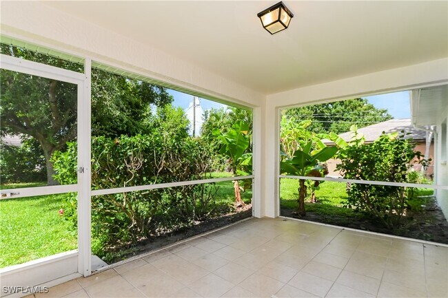 Building Photo - 1322 SE 33rd Terrace