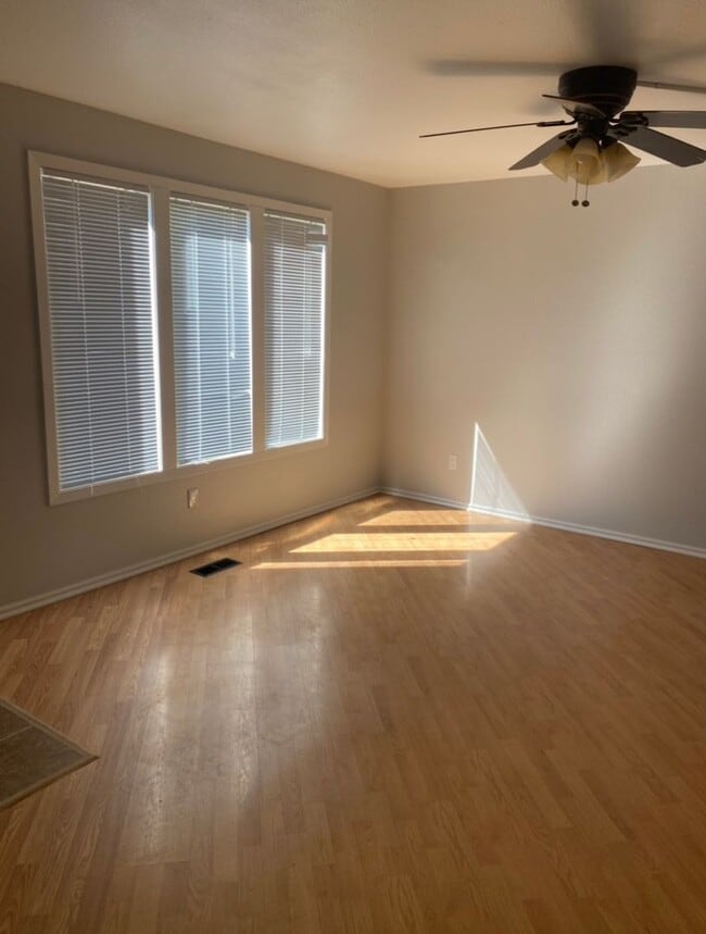 Building Photo - Coming soon! Great location, 4 bedroom hou...