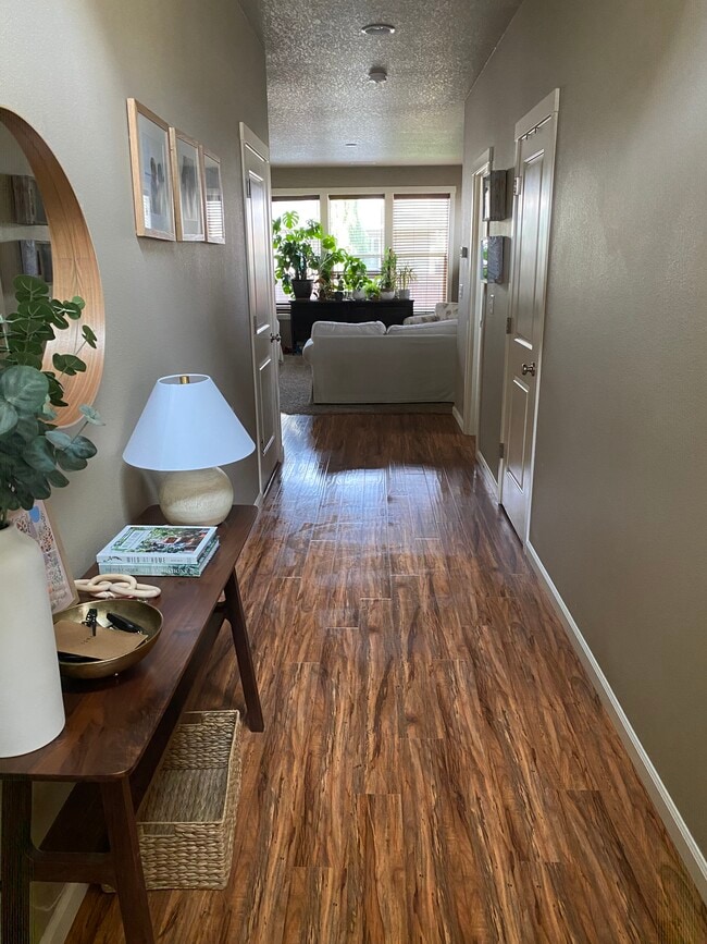 Building Photo - 5222 NE 129th Ave