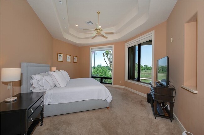 Building Photo - 4776 Stonebriar Cir