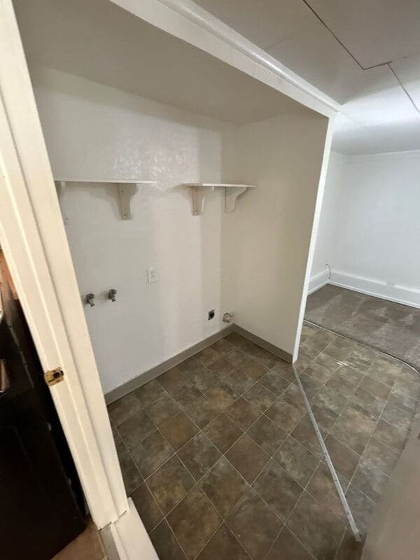 Building Photo - 1215 NW 11th St