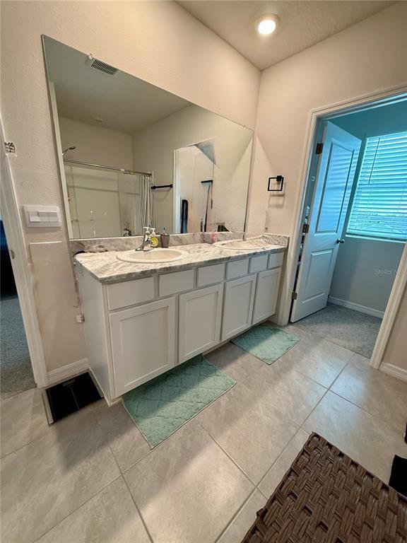 Building Photo - 18011 Canopy Pl