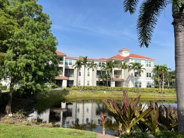 Building Photo - 23660 Walden Center Dr