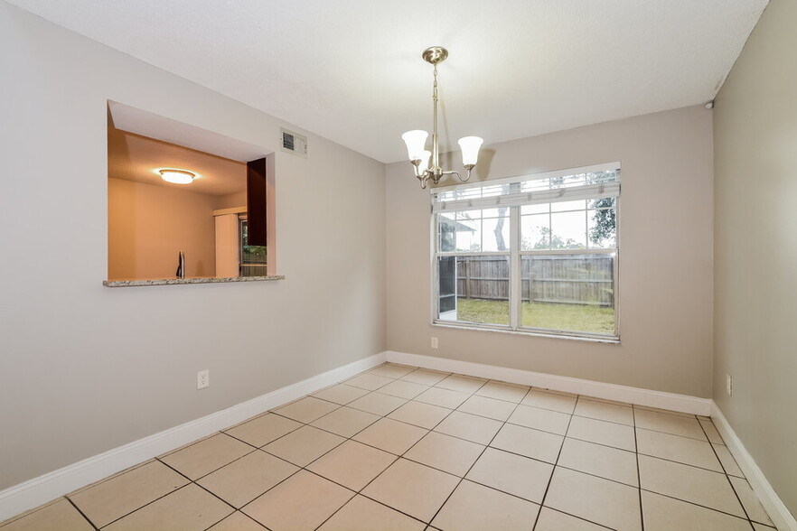 Building Photo - 5360 Rocking Horse Pl
