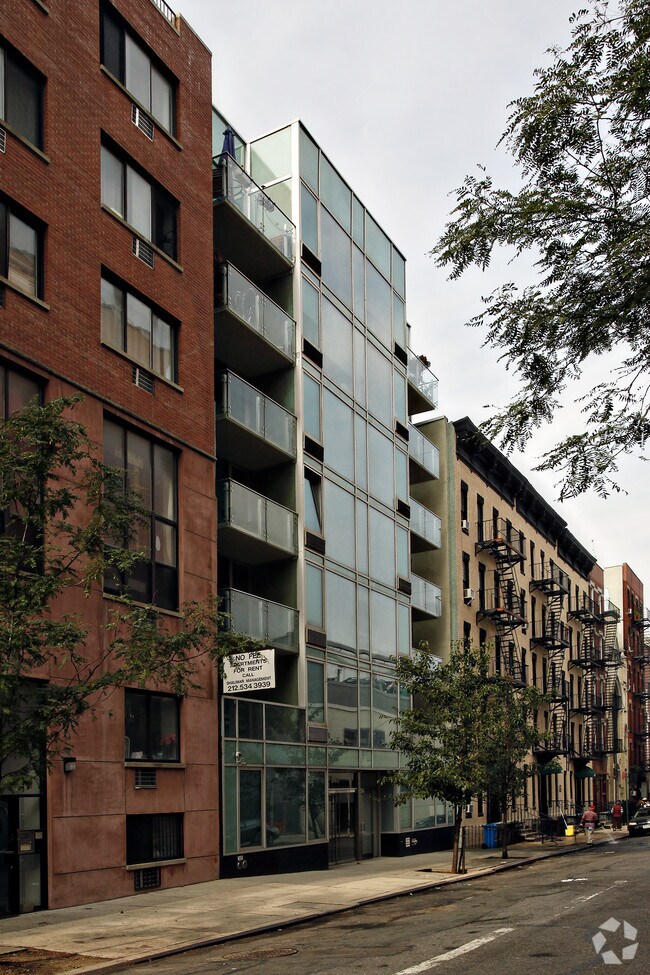 Primary Photo - 540 W 50th St