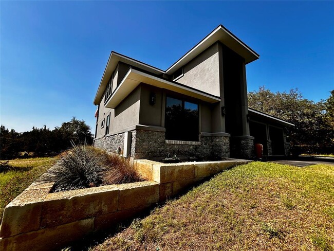 Building Photo - 18700 Venture Dr