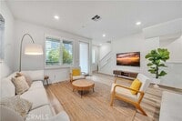 Building Photo - 213 Steely