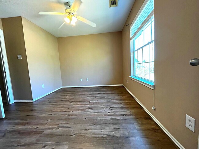 Building Photo - 16535 Beckland Ln