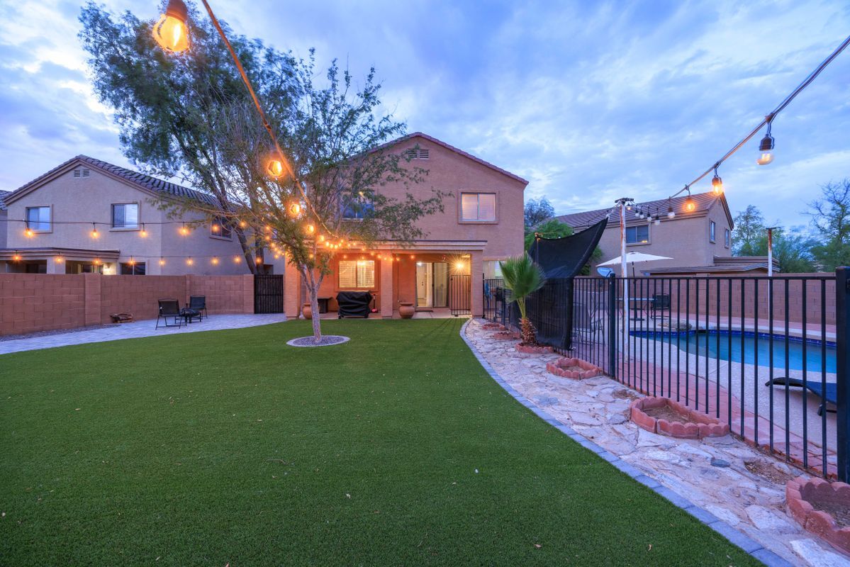 Building Photo - 42921 W Camino de Janos