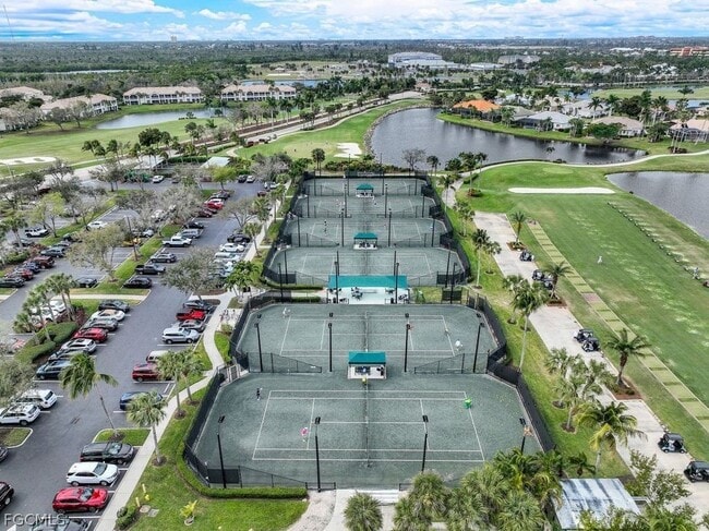 Building Photo - 9121 Southmont Cove