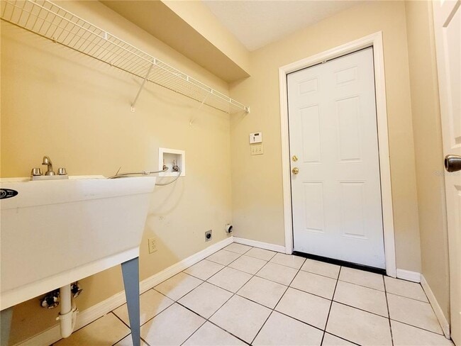 Building Photo - 2008 N Albany Ave