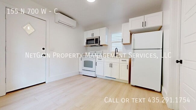 Building Photo - 155 N 700 W