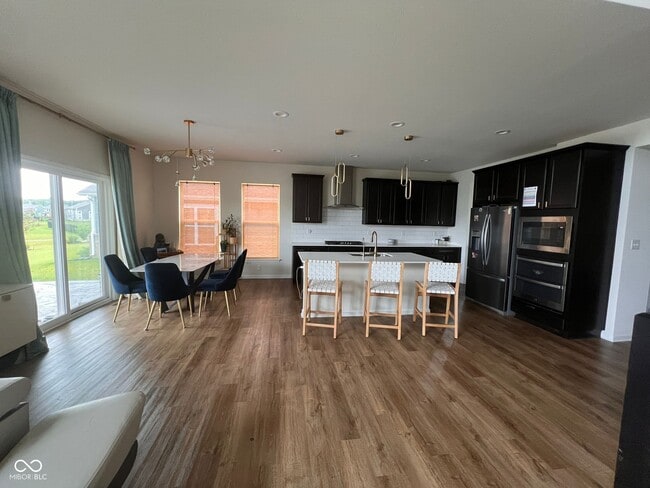 Building Photo - 2208 Morel Way
