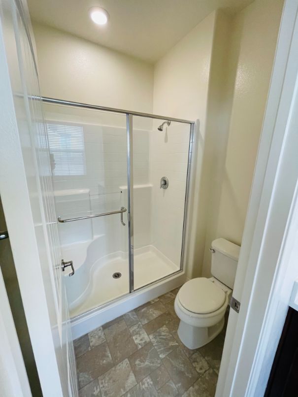 Building Photo - 40407 Calle Real