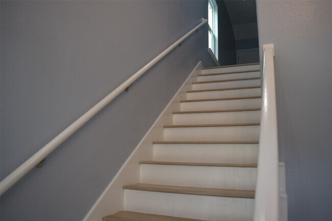 Building Photo - 331 Tite St