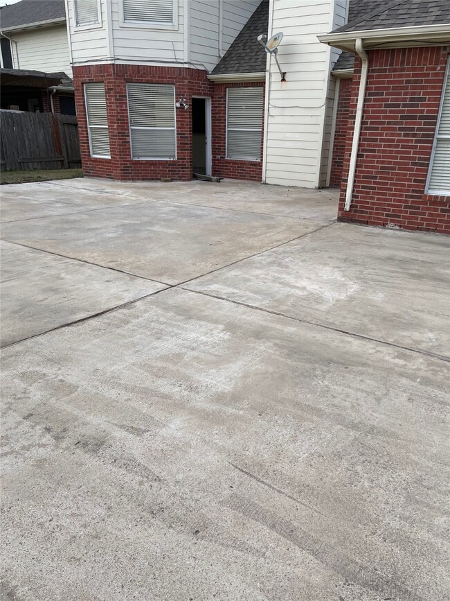 Building Photo - 13623 Eldridge Springs Way