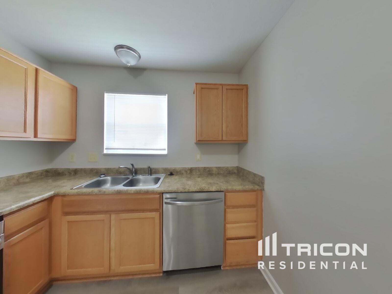 Building Photo - 581 Grassy Bend Dr