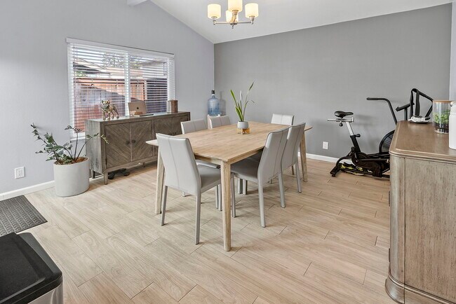 Building Photo - 22331 Harbor Ridge Ln