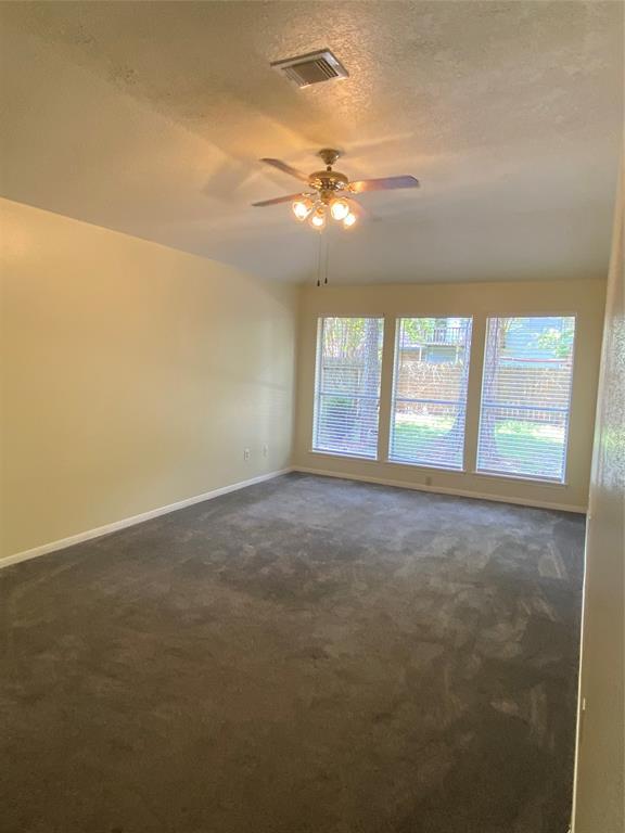 Building Photo - 3118 Lake Stream Dr