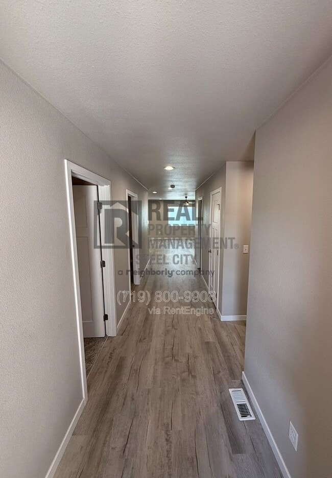 Building Photo - 4041 Barela Ln