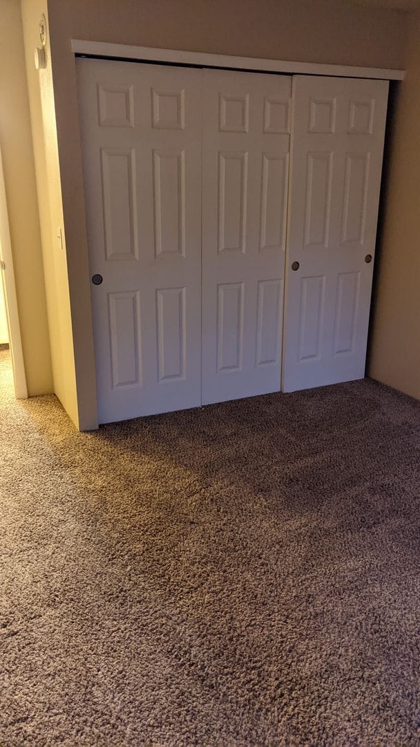 Building Photo - NICE 2-BEDROOM, 2-BATHROOM TOWNHOME WITH F...