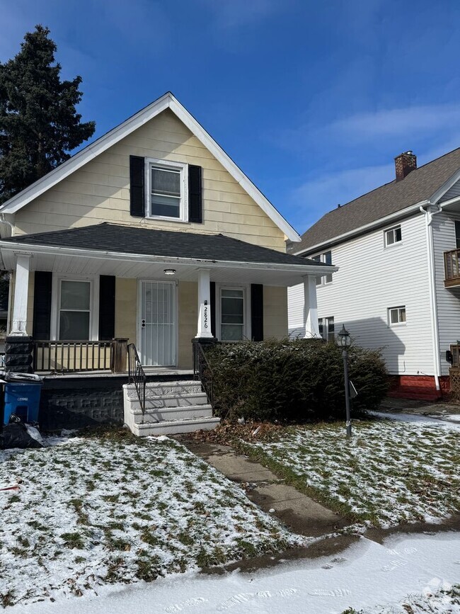 Building Photo - 3 Bedroom Single Family