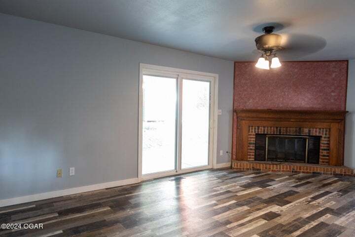 Building Photo - 1734 Bamby St