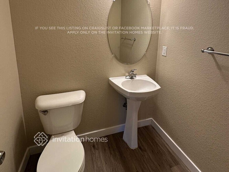 Building Photo - 10671 Cherrybrook Cir