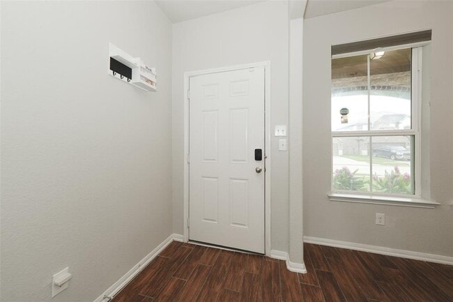 Building Photo - 3022 Bugatti Dr