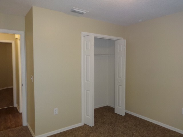 Building Photo - 10835 Peppersong Dr
