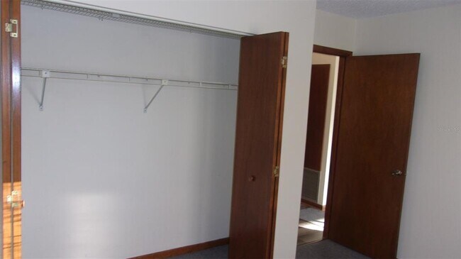 Building Photo - 10081 SW 97th Ct