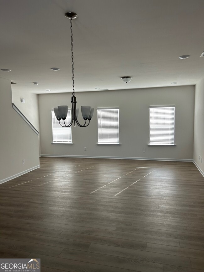 Building Photo - 77 Professional Pl