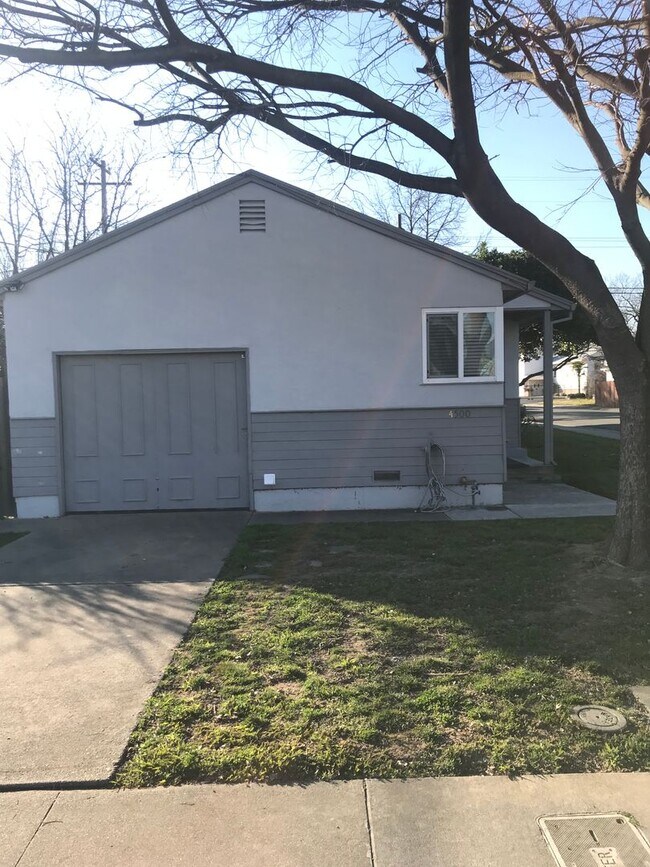 Building Photo - 1399001/51