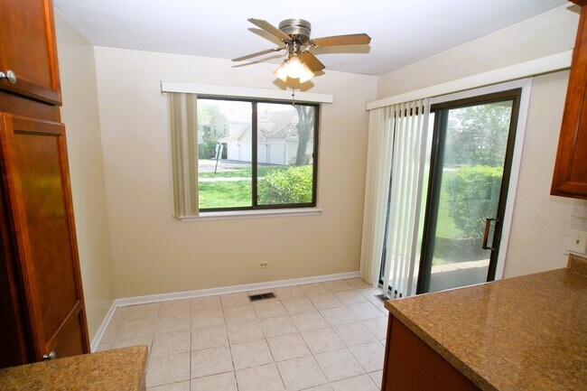 Building Photo - 99 Marble Hill Ct