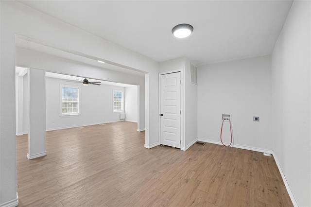 Building Photo - 622 S Charles St