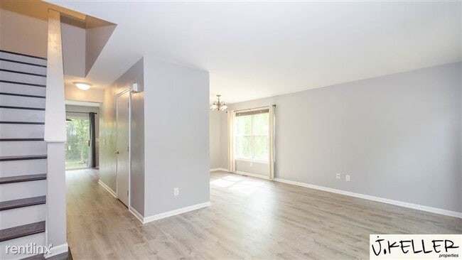Building Photo - 3477 Ashburnam Rd