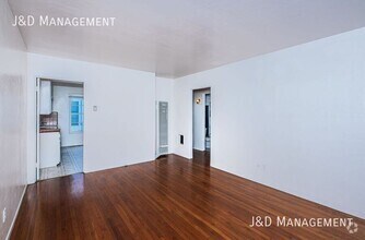 Building Photo - 4380 Louisiana St