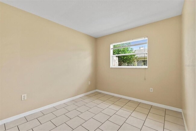 Building Photo - 3052 Park Ln