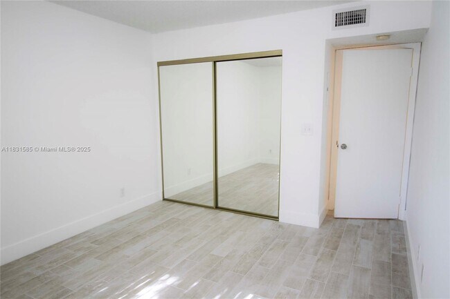 Building Photo - 9200 W Atlantic Blvd