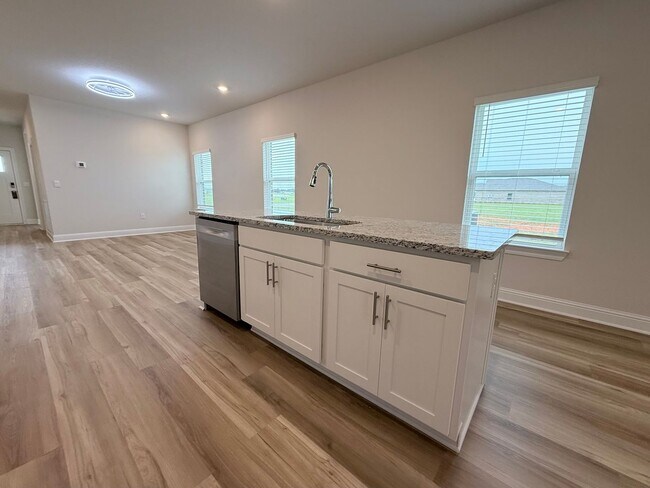 Building Photo - 28073 Hallow Trl