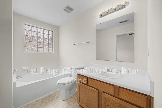 Building Photo - 7371 Laurel Valley Rd