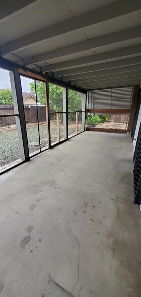 Building Photo - 1862 Pueblo Dr