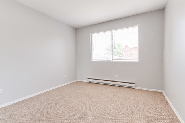 Building Photo - 316 Marengo Ave