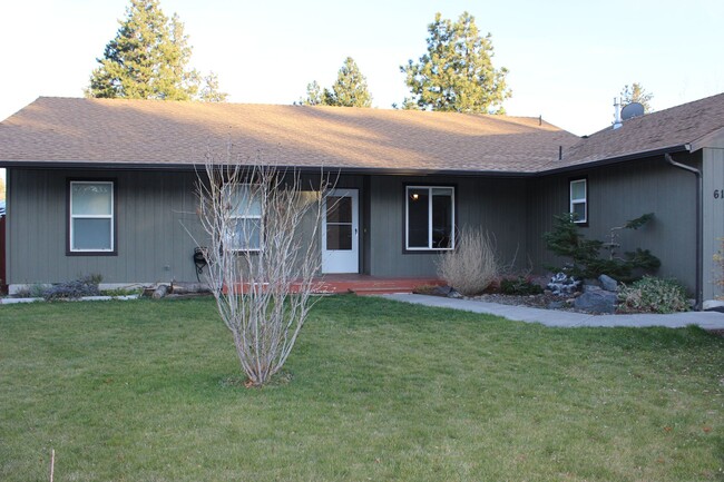 Primary Photo - Three Bedroom less than one mile from the ...