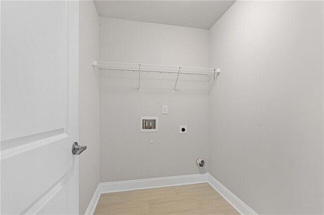 Building Photo - 1363 Live Oak Ln