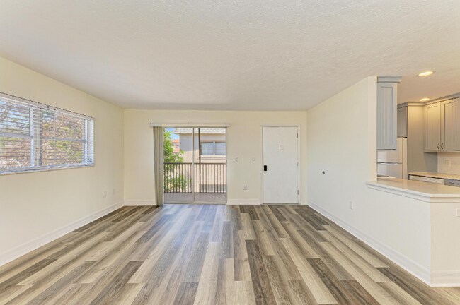 Building Photo - 616 Guild Dr