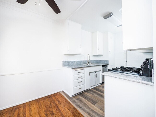 Interior Photo - 6416 W. Fountain Ave