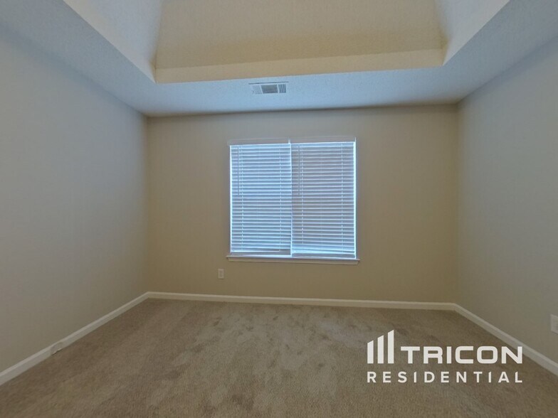 Building Photo - 4470 Millenium View Ct SW