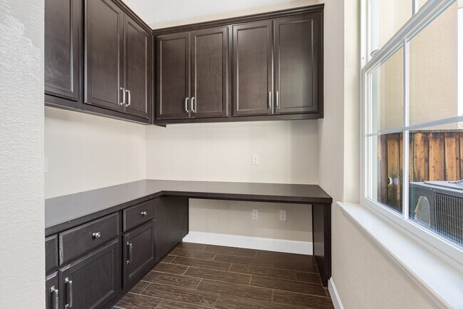 Building Photo - 334 Huntington Ave