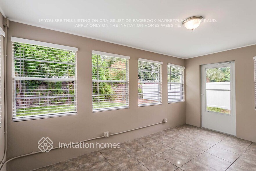 Building Photo - 2388 Nash St